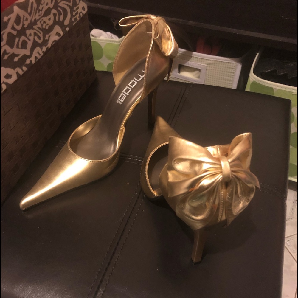 Gold heels